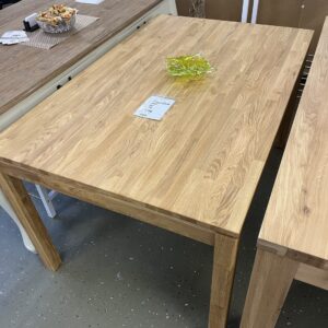 Esstisch Tisch + Massivholz Eiche 
+Echte Baumkante